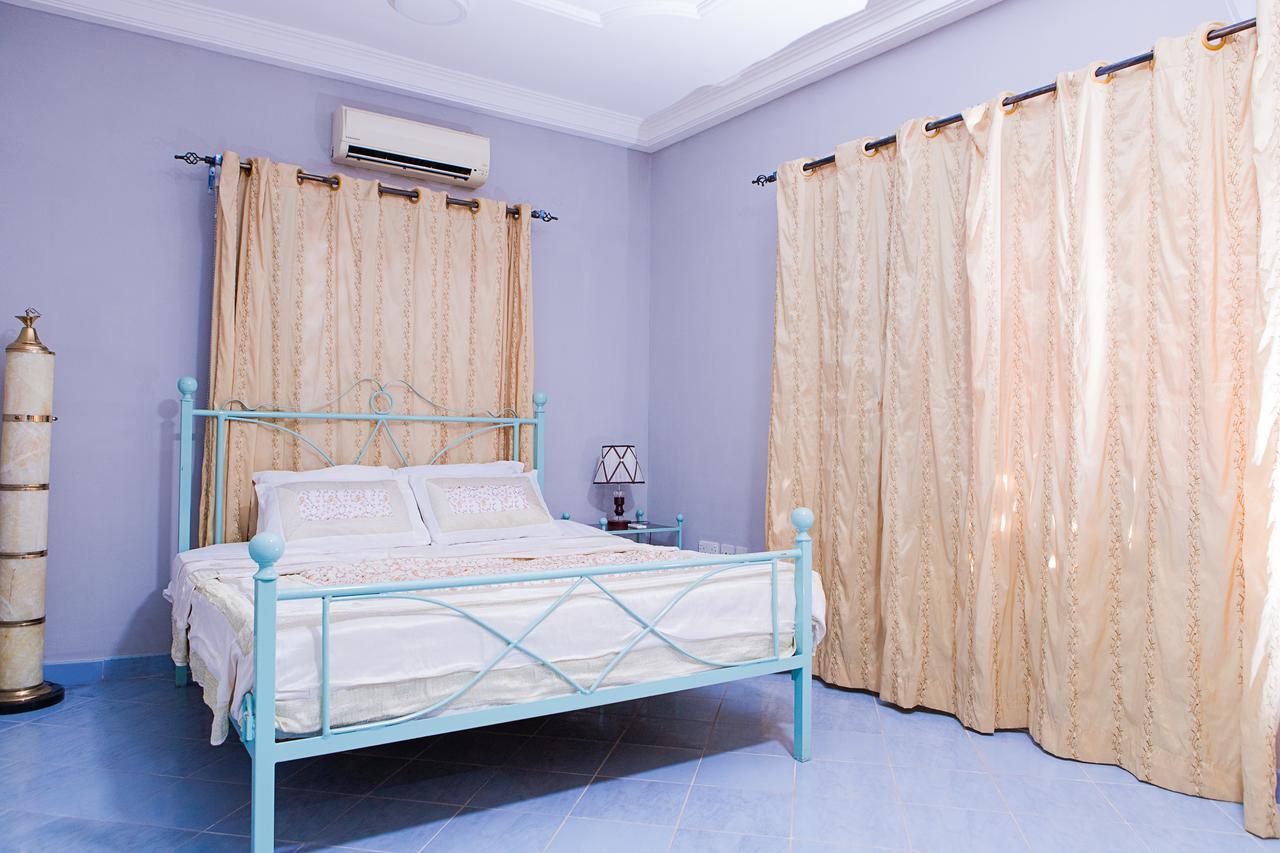 Maxwell Court Apartments Accra Luaran gambar