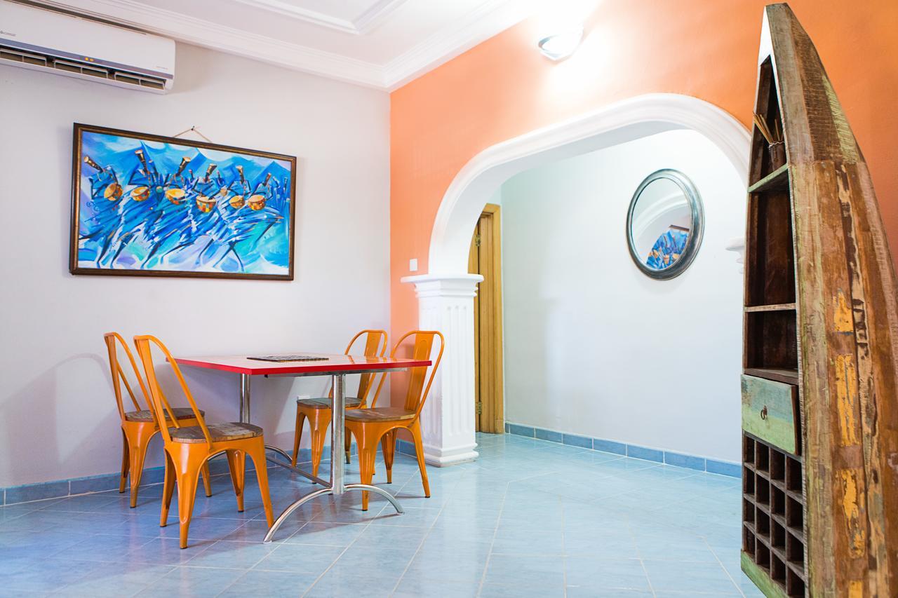Maxwell Court Apartments Accra Luaran gambar