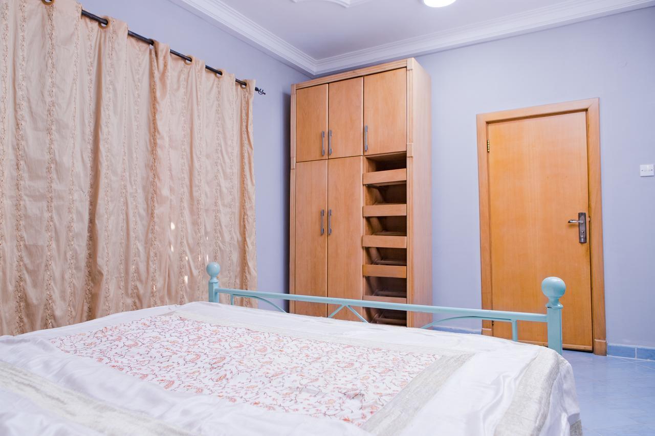 Maxwell Court Apartments Accra Luaran gambar