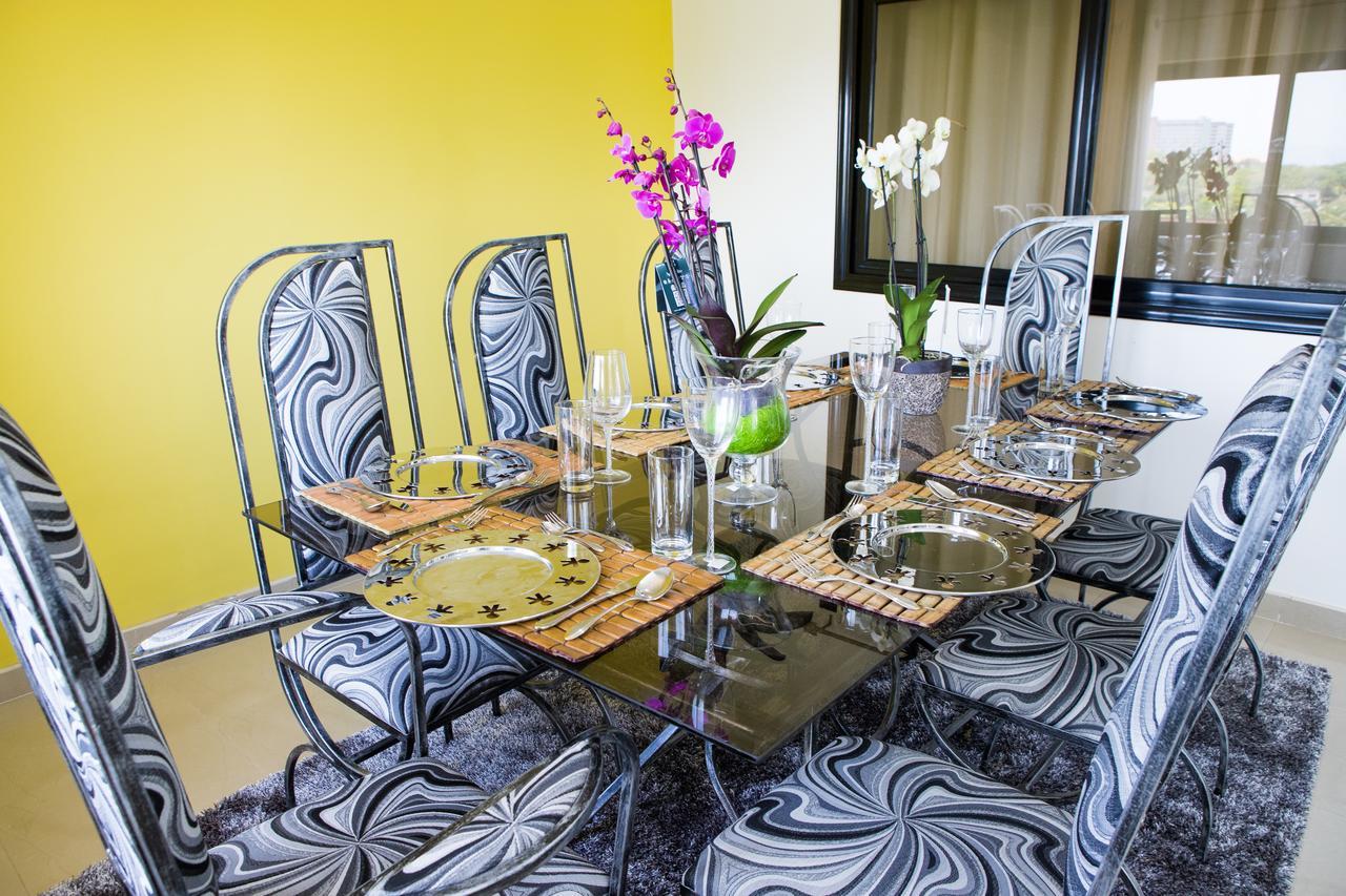 Maxwell Court Apartments Accra Luaran gambar