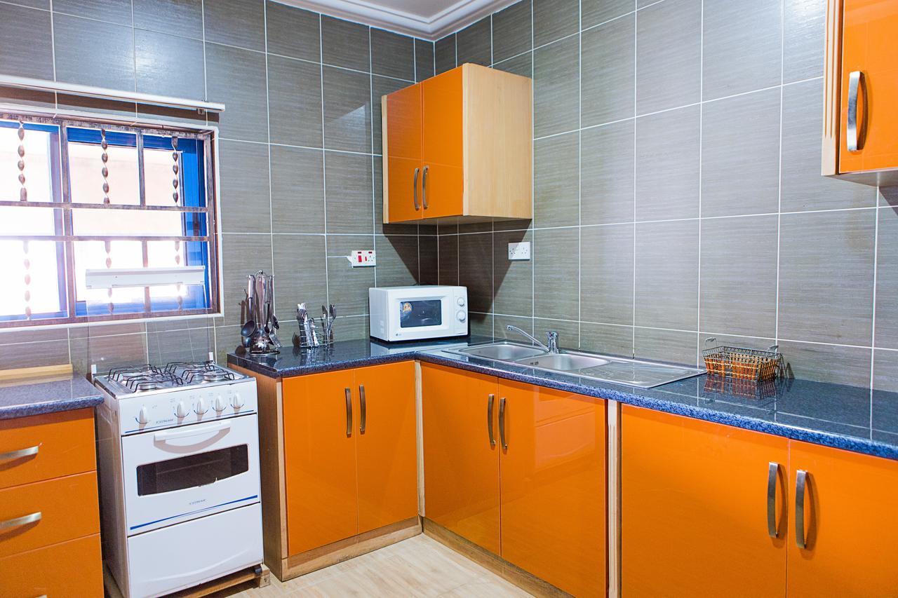 Maxwell Court Apartments Accra Luaran gambar