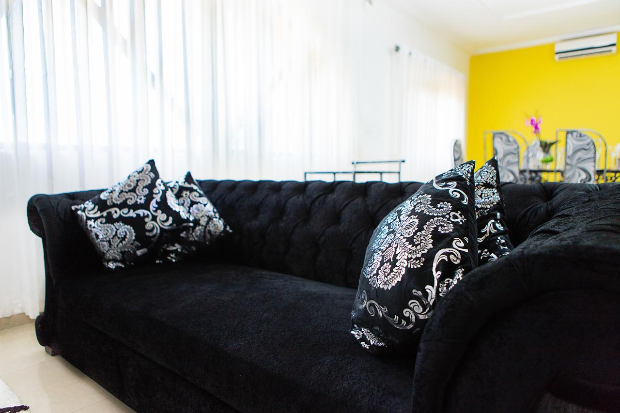 Maxwell Court Apartments Accra Luaran gambar