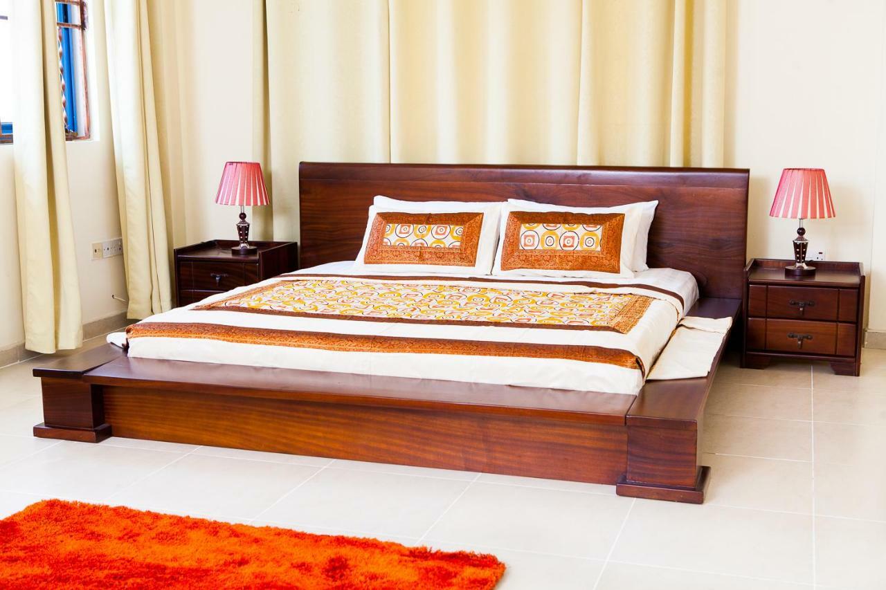 Maxwell Court Apartments Accra Luaran gambar